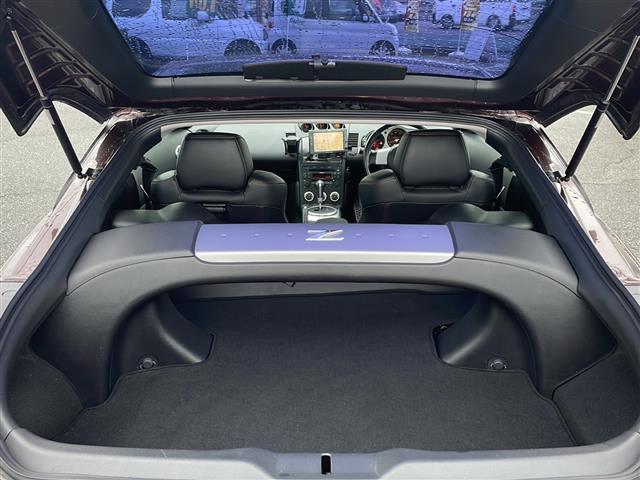 フェアレディZ バージョンT ナビゲーション フルセグテレビ CD&DVD バックカメラ キーレス 革シート BOSEサラウンド ETC キセノンヘッドライト 保証書 取扱説明書 整備手帳(19枚目)