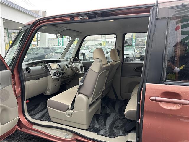 タント Ｌ　ナビゲーション　フルセグテレビ　ＣＤ＆ＤＶＤ　キーレス　スライドドア　フルフラット　アームレスト　保証書　取扱説明書　整備手帳（20枚目）