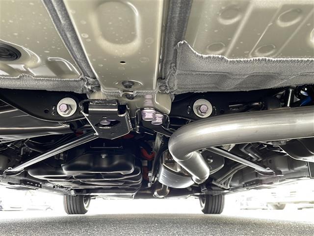 アルファードハイブリッド Ｚ　☆ワンオーナー☆１４インチディスプレイオーディオプラス☆ＥＴＣ２．０☆左右独立ムーンルーフ☆デジタルインナーミラー☆パワーシート（前席）☆セーフティセンス（予防安全パッケージ）（11枚目）