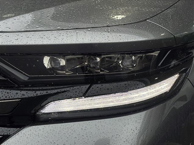 ヴェルファイアハイブリッド Ｚ　プレミア　ワンオーナー／左右独立ムーンルーフ／トヨタチームメイト／Ｔｏｙｏｔａ　Ｓａｆｅｔｙ　Ｓｅｎｓｅ／パーキングサポートブレーキ／デジタルインナーミラー／１４インチディスプレイオーディオ（24枚目）
