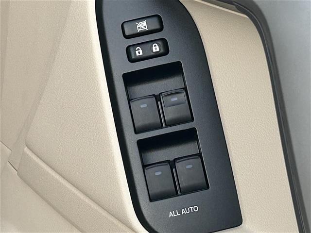 ランドクルーザープラド TX Lパッケージ ワンオーナー サンルーフ クルーズコントロール 純正SDナビ バックカメラ 純正フロアマット レザーシート シートヒーター パワーシート ビルトインETC 3列シート LED スマートキー スペアキー(20枚目)