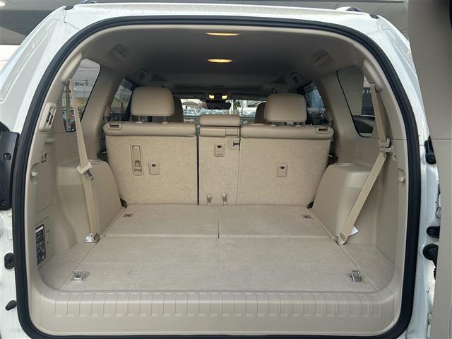 ランドクルーザープラド TX Lパッケージ ワンオーナー サンルーフ クルーズコントロール 純正SDナビ バックカメラ 純正フロアマット レザーシート シートヒーター パワーシート ビルトインETC 3列シート LED スマートキー スペアキー(32枚目)