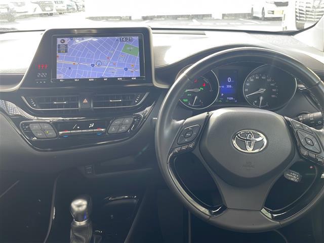 Ｃ－ＨＲ Ｇ　モード　ネロ　☆純正ＳＤナビ☆バックカメラ☆ビルトインＥＴＣ☆Ｔｏｙｏｔａ　Ｓａｆｅｔｙ　Ｓｅｎｓｅ【プリクラッシュセーフティシステム・レーンディパーチャーアラート・レーダークルーズコントロール・ブラインドス（3枚目）