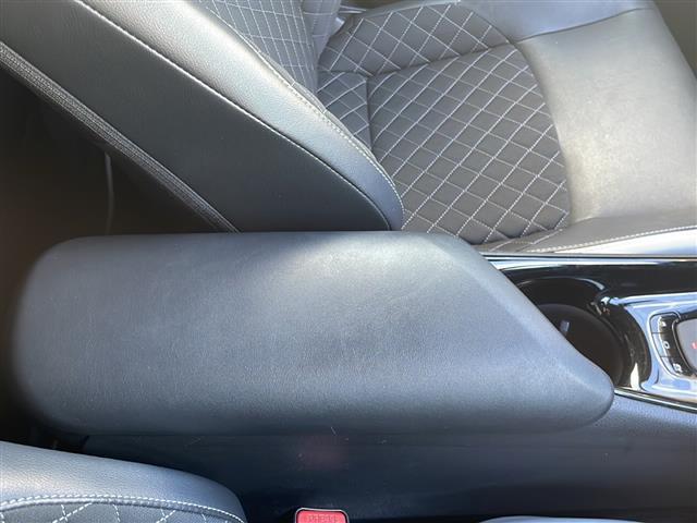 Ｃ－ＨＲ Ｇ　モード　ネロ　☆純正ＳＤナビ☆バックカメラ☆ビルトインＥＴＣ☆Ｔｏｙｏｔａ　Ｓａｆｅｔｙ　Ｓｅｎｓｅ【プリクラッシュセーフティシステム・レーンディパーチャーアラート・レーダークルーズコントロール・ブラインドス（20枚目）