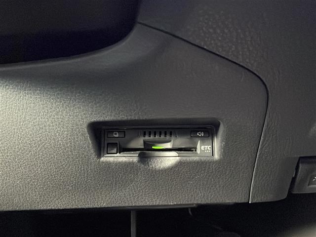 Ｃ－ＨＲ Ｇ　モード　ネロ　☆純正ＳＤナビ☆バックカメラ☆ビルトインＥＴＣ☆Ｔｏｙｏｔａ　Ｓａｆｅｔｙ　Ｓｅｎｓｅ【プリクラッシュセーフティシステム・レーンディパーチャーアラート・レーダークルーズコントロール・ブラインドス（27枚目）