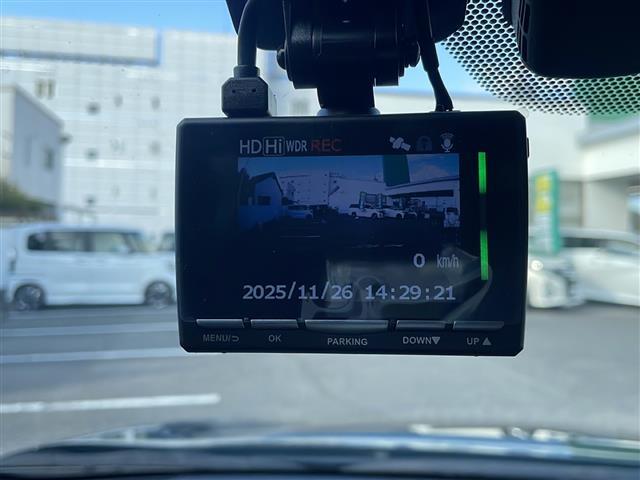 Ｃ－ＨＲ Ｇ　モード　ネロ　☆純正ＳＤナビ☆バックカメラ☆ビルトインＥＴＣ☆Ｔｏｙｏｔａ　Ｓａｆｅｔｙ　Ｓｅｎｓｅ【プリクラッシュセーフティシステム・レーンディパーチャーアラート・レーダークルーズコントロール・ブラインドス（28枚目）