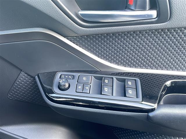 Ｃ－ＨＲ Ｇ　モード　ネロ　☆純正ＳＤナビ☆バックカメラ☆ビルトインＥＴＣ☆Ｔｏｙｏｔａ　Ｓａｆｅｔｙ　Ｓｅｎｓｅ【プリクラッシュセーフティシステム・レーンディパーチャーアラート・レーダークルーズコントロール・ブラインドス（35枚目）