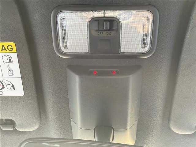 タント カスタムＲＳ　☆スマートアシスト☆両側パワースライドドア☆ビルトインＥＴＣ☆黒ハーフレザーシート☆前席シートヒーター☆横滑り防止機能☆プッシュスタート☆スマートキー☆純正フロアマット☆新車保証書☆（34枚目）