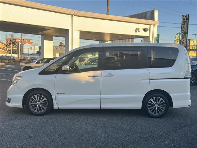 セレナ ハイウェイスター Vセレ+セーフティII SHV ☆ワンオーナー☆純正メモリナビ【フルセグ・DVD再生可・CD・Bluetooth】☆バックカメラ☆アラウンドビューカメラ☆純正フリップダウンモニター☆両側パワースライドドア☆エマージェンシーブレーキ(7枚目)