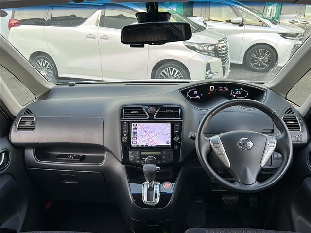 セレナ ハイウェイスター Vセレ+セーフティII SHV ☆ワンオーナー☆純正メモリナビ【フルセグ・DVD再生可・CD・Bluetooth】☆バックカメラ☆アラウンドビューカメラ☆純正フリップダウンモニター☆両側パワースライドドア☆エマージェンシーブレーキ(42枚目)