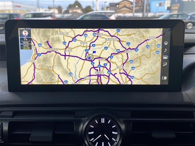 ＩＳ ＩＳ３００　ＦスポーツモードブラックＩＩＩ　☆ワンオーナー☆メーカー純正ナビ【フルセグ・ＤＶＤ再生可・ＣＤ・Ｂｌｕｅｔｏｏｔｈ】☆バックカメラ☆全周囲カメラ☆ビルトインＥＴＣ２．０☆Ｌｅｘｕｓ　Ｓａｆｅｔｙ　Ｓｙｓｔｅｍ＋（4枚目）