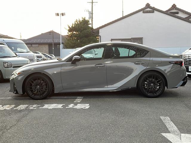 ＩＳ ＩＳ３００　ＦスポーツモードブラックＩＩＩ　☆ワンオーナー☆メーカー純正ナビ【フルセグ・ＤＶＤ再生可・ＣＤ・Ｂｌｕｅｔｏｏｔｈ】☆バックカメラ☆全周囲カメラ☆ビルトインＥＴＣ２．０☆Ｌｅｘｕｓ　Ｓａｆｅｔｙ　Ｓｙｓｔｅｍ＋（13枚目）