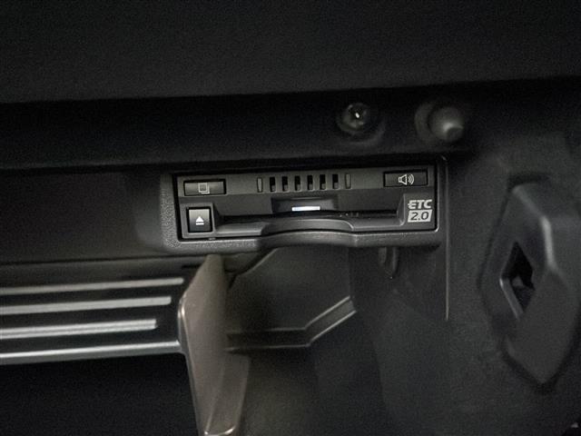 ＩＳ ＩＳ３００　ＦスポーツモードブラックＩＩＩ　☆ワンオーナー☆メーカー純正ナビ【フルセグ・ＤＶＤ再生可・ＣＤ・Ｂｌｕｅｔｏｏｔｈ】☆バックカメラ☆全周囲カメラ☆ビルトインＥＴＣ２．０☆Ｌｅｘｕｓ　Ｓａｆｅｔｙ　Ｓｙｓｔｅｍ＋（30枚目）