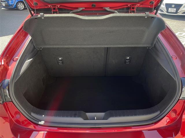ＭＡＺＤＡ３ファストバック １５Ｓツーリング（14枚目）