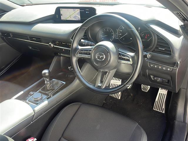 ＭＡＺＤＡ３ファストバック １５Ｓツーリング（15枚目）