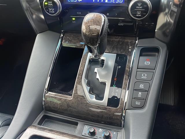 アルファードハイブリッド エグゼクティブラウンジ(31枚目)