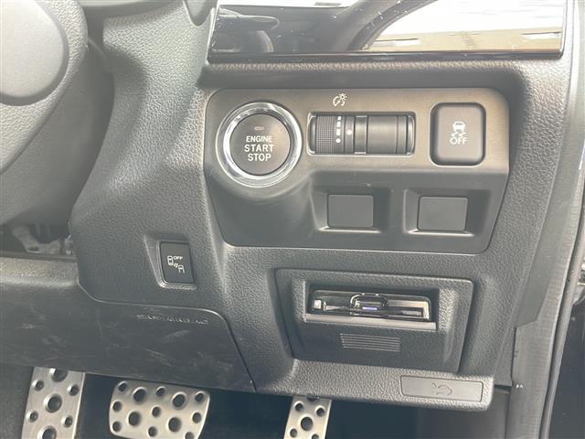 レヴォーグ 1.6GTアイサイト スマートエディション(32枚目)