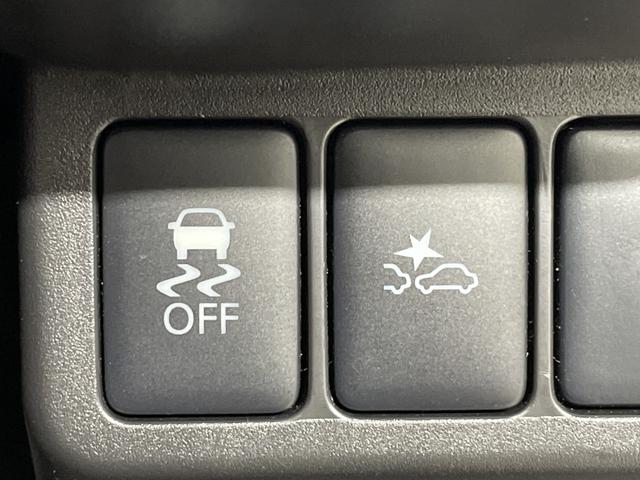 デイズ ハイウェイスター　Ｇターボ　純正ナビ　全方位カメラ　ＥＴＣ　ドラレコ　ターボ　スマートキー　純正１５インチＡＷ　エマージェンシーブレーキ　　ＵＳＢ入力端子　ドアバイザー　フロアマットステアリングスイッチ　オートライト（4枚目）