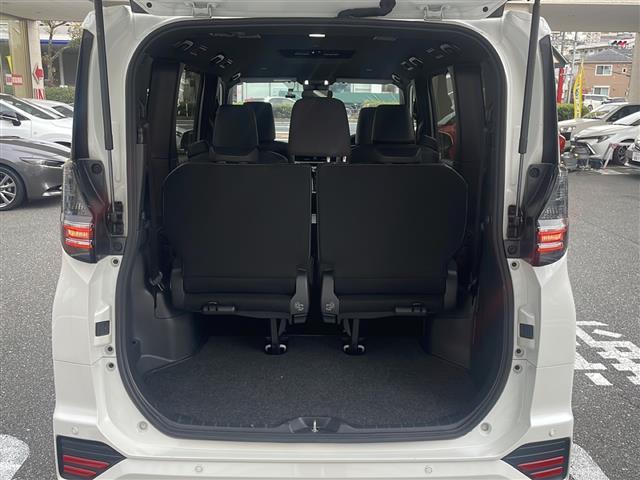 ヴォクシー ハイブリッドS-Z(16枚目)