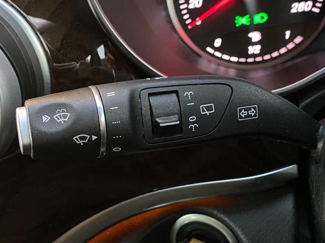 Vクラス V220d アバンギャルド ロング RSP ACC 黒革 シートH 両側パワスラ ブルメスター 純正ナビ 地デジ BT 全方位カメラ アンビエントライト 社外後席モニター Pバックドア LED Aライト ドラレコ 純19AW ETC(28枚目)