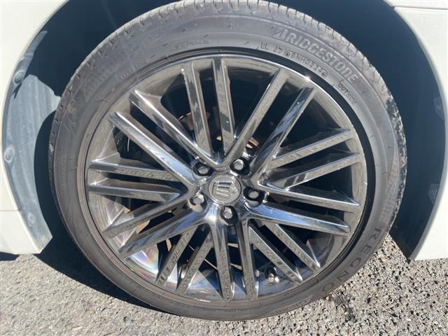 クラウンハイブリッド アスリートＧ（16枚目）