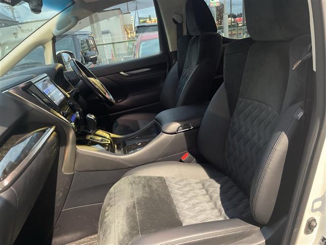 ヴェルファイアハイブリッド ＺＲ（2枚目）