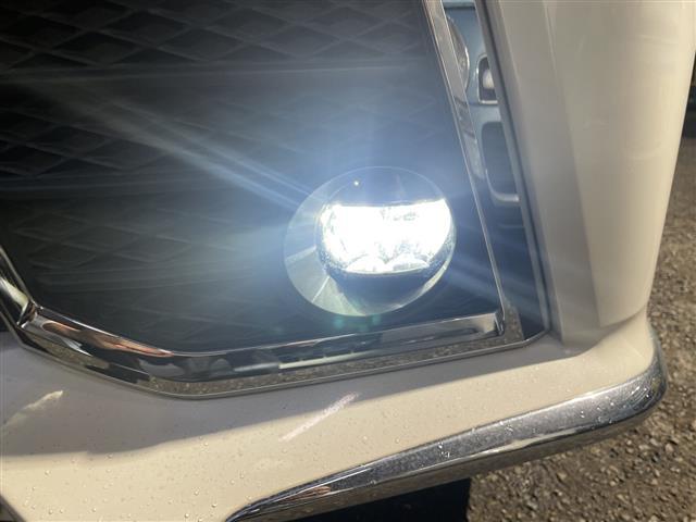 ヴェルファイアハイブリッド ＺＲ（30枚目）