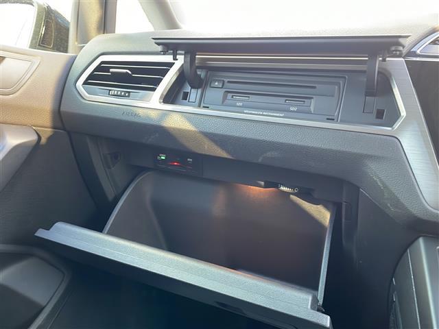 ゴルフトゥーラン TSI コンフォートライン 純正ナビ フルセグTV ACC LEDライト(25枚目)