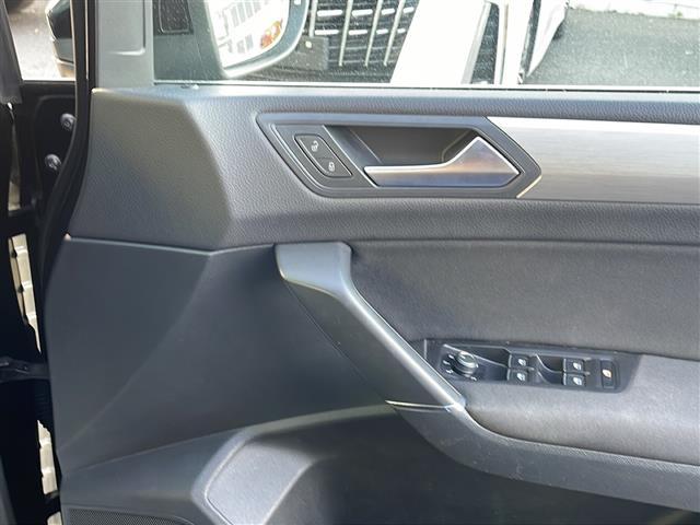 ゴルフトゥーラン TSI コンフォートライン 純正ナビ フルセグTV ACC LEDライト(30枚目)