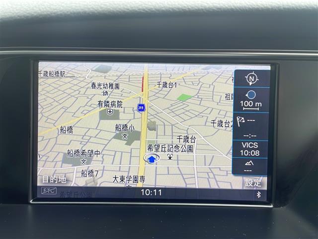 Ａ５スポーツバック ２．０ＴＦＳＩクワトロ　Ｓラインパッケージ　純正ナビ　フルセグ　レザー　ＨＩＤライト（12枚目）