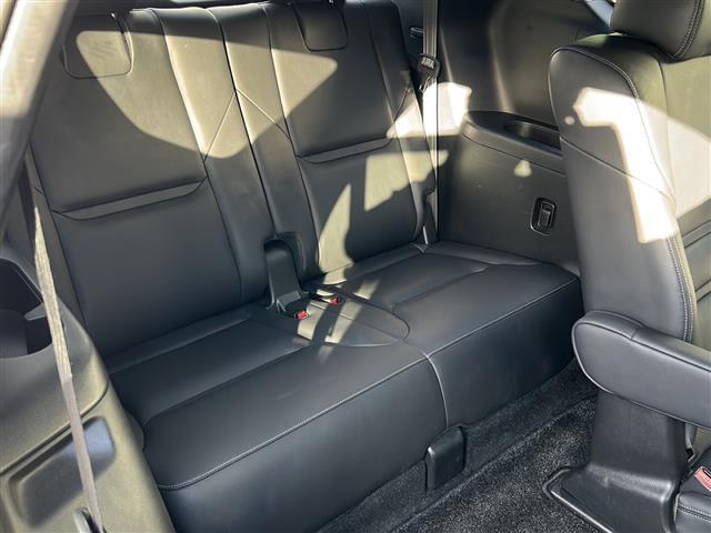 CX-8 XD Lパッケージ ワンオーナー、純正ナビ(ラジオ・BT・フルセグTV )、Apple Car Play/Android Auto、360カメラ 、パワーシート/シートヒーター/エアーシート、ステアリングヒーター(12枚目)