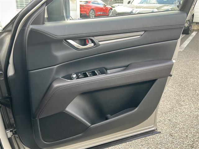 CX-8 XD Lパッケージ ワンオーナー、純正ナビ(ラジオ・BT・フルセグTV )、Apple Car Play/Android Auto、360カメラ 、パワーシート/シートヒーター/エアーシート、ステアリングヒーター(25枚目)