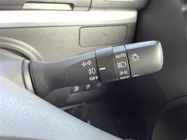 タント カスタムＲＳ　ＳＡ　ワンオーナー／純正ディーラーナビ（ＮＳＺＮ－Ｗ６４Ｄ）２０１８年製／フルセグ　ＤＶＤ　ＣＤ／バックカメラ／衝突軽減ブレーキ／両側パワースライドドア／社外ＥＴＣ／純正アルミホイール（4枚目）