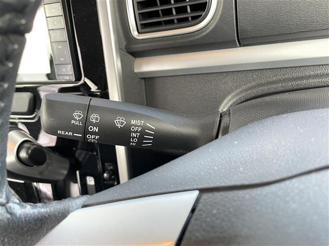 タント カスタムＲＳ　ＳＡ　ワンオーナー／純正ディーラーナビ（ＮＳＺＮ－Ｗ６４Ｄ）２０１８年製／フルセグ　ＤＶＤ　ＣＤ／バックカメラ／衝突軽減ブレーキ／両側パワースライドドア／社外ＥＴＣ／純正アルミホイール（5枚目）