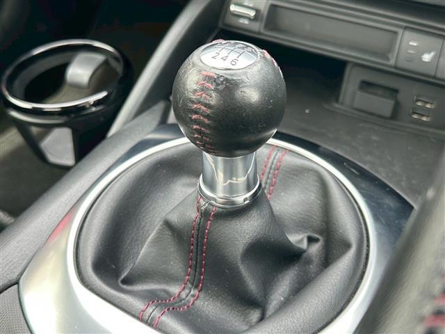 ロードスターＲＦ Ｓ　◆純正マツダコネクトナビ【ＤＶＤ／ＣＤ／地デジ／Ｂｌｕｅｔｏｏｔｈ】◆バックカメラ◆セーフテパッケージ◆ブラインドスポットモニター◆ＢＯＳＥサウンドシステム◆ｉ－ｓｔｏｐ◆トルセンＬＳＤ（11枚目）