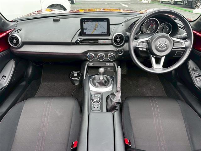 ロードスターＲＦ Ｓ　◆純正マツダコネクトナビ【ＤＶＤ／ＣＤ／地デジ／Ｂｌｕｅｔｏｏｔｈ】◆バックカメラ◆セーフテパッケージ◆ブラインドスポットモニター◆ＢＯＳＥサウンドシステム◆ｉ－ｓｔｏｐ◆トルセンＬＳＤ（30枚目）