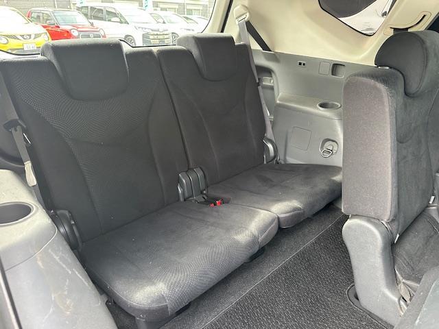 プリウスアルファ S チューン ブラック 7人乗り(7枚目)