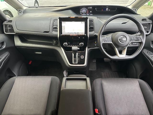 セレナ ハイウェイスター Vセレクション(27枚目)