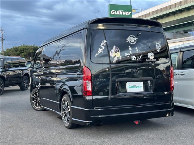 ハイエースワゴン ＧＬ　純正ＳＤナビ　アルパイン製リアモニター　左パワースライドドア　ＥＴＣ　シートカバー　社外ベットキット　ＡＣ１００Ｖ　Ｆドラレコ　社外ホイール　社外エアロＦ・Ｓ・Ｒ（20枚目）