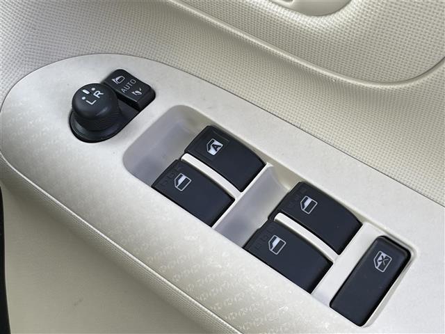 ムーヴキャンバス Ｇ　ＳＡＩＩＩ　純正ＳＤナビ　Ｂカメラ　ＥＴＣ　ＳＡＩＩＩ　両側パワースライドドア　アイドリングストップ　ステアリングスイッチ　ＬＥＤヘッドライト　純正フロアマット　ドアバイザー　Ｆドラレコ（10枚目）