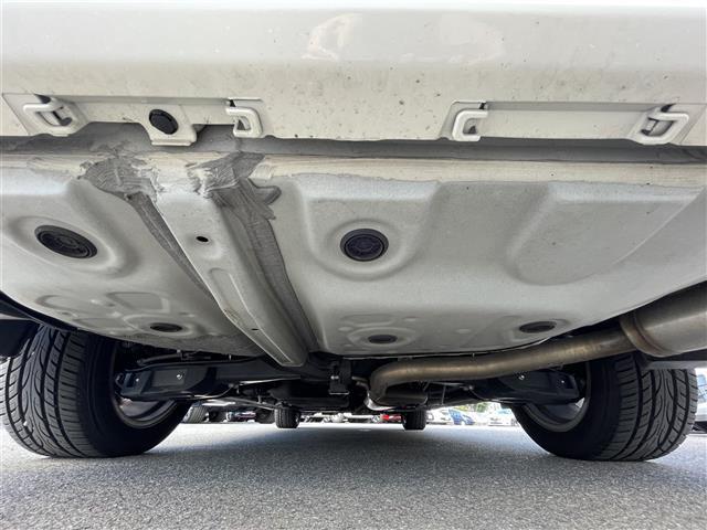 アルファード ２．５Ｓ　タイプゴールド　サンルーフ　純正ＤＡナビ　フルセグＴＶ　ＢＴ　純正後席モニター　バックカメラ　ビルトインＥＴＣ　純正１８インチＡＷ　両側パワースライドドア　セーフティセンス　ハーフレザーシート　パワーバックドア（39枚目）