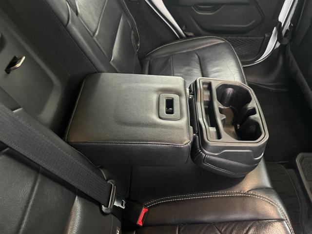 ジープ・ラングラーアンリミテッド サハラ 本革 ACC シートヒーター スマートキー プッシュスタート 純正ナビ DTV BT CarPlay バックカメラ ETC2.0 純正18インチAW 衝突軽減システム クリアランスソナー BSM(45枚目)