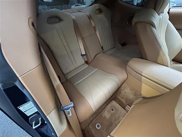ＬＣ ＬＣ５００　Ｌパッケージ　ＴＲＤエアロ　ガラスルーフ　純正ナビ　フルセグＴＶ　ＢＴ　Ｂカメラ　純正２１インチＡＷ　セーフティシステム　ＢＳＭ　ＨＵＤ　２．０ＥＴＣ　セミアニリン本革シート　Ｓヒーター　エアシート　パワーシート（19枚目）