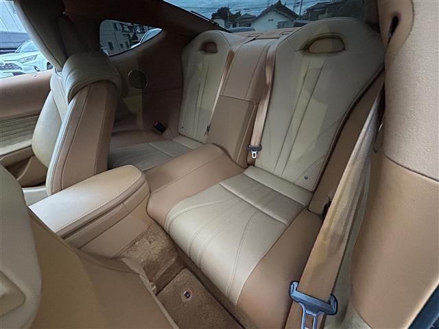ＬＣ ＬＣ５００　Ｌパッケージ　ＴＲＤエアロ　ガラスルーフ　純正ナビ　フルセグＴＶ　ＢＴ　Ｂカメラ　純正２１インチＡＷ　セーフティシステム　ＢＳＭ　ＨＵＤ　２．０ＥＴＣ　セミアニリン本革シート　Ｓヒーター　エアシート　パワーシート（21枚目）