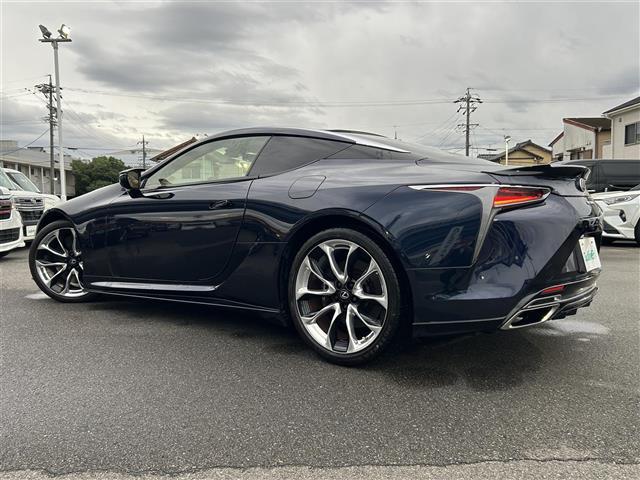 ＬＣ ＬＣ５００　Ｌパッケージ　ＴＲＤエアロ　ガラスルーフ　純正ナビ　フルセグＴＶ　ＢＴ　Ｂカメラ　純正２１インチＡＷ　セーフティシステム　ＢＳＭ　ＨＵＤ　２．０ＥＴＣ　セミアニリン本革シート　Ｓヒーター　エアシート　パワーシート（43枚目）