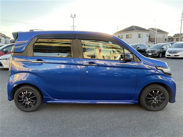 Ｎ－ＷＧＮカスタム Ｇ　ＳＳ２トーンカラースタイルパッケージＩＩ　純正ナビ　フルセグＴＶ　ＢＴ　バックカメラ　ビルトインＥＴＣ　純正１４インチＡＷ　ドラレコ　クルーズコントロール　ＣＴＢＡ　シートヒーター　ＨＩＤヘッドライト　社外ＡＷ付きスタッドレス４本車載（31枚目）