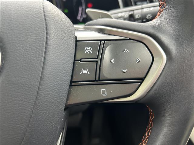 NX NX350h バージョンL AWD メーカーナビ パノラマルーフ 電子インナーミラー(ドラレコ付き) DTV BT 革シート(白&黒) 純正フロアマット マークレビンソン レーダークルーズコントロール ヘッドアップディスプレイ(22枚目)