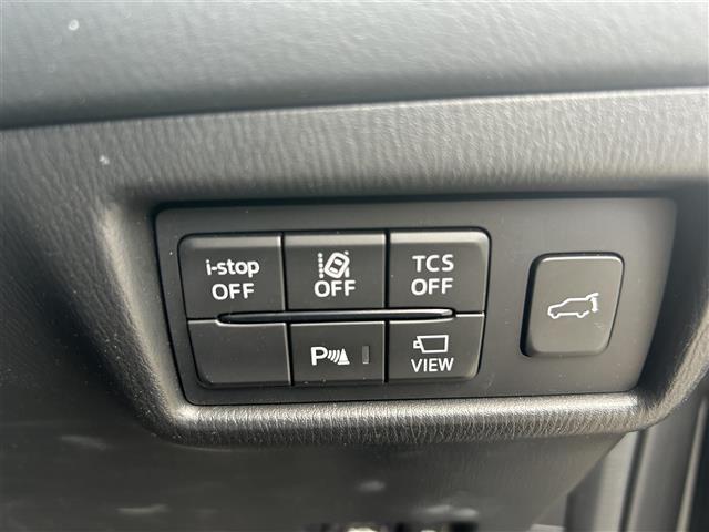 ＣＸ－５ ＸＤ　ブラックトーンエディション　１オーナー　純正ナビ　フルセグＴＶ　ＢＴ　全方位カメラ　ＥＴＣ　純正１９インチＡＷ　レーダークルコン　ＢＳＭ　ＨＵＤ　パワーバックドア　ハーフ革シート　シートヒーター　前後ドラレコ　スペアキー（20枚目）