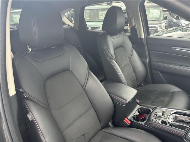ＣＸ－５ ＸＤ　ブラックトーンエディション　１オーナー　純正ナビ　フルセグＴＶ　ＢＴ　全方位カメラ　ＥＴＣ　純正１９インチＡＷ　レーダークルコン　ＢＳＭ　ＨＵＤ　パワーバックドア　ハーフ革シート　シートヒーター　前後ドラレコ　スペアキー（24枚目）