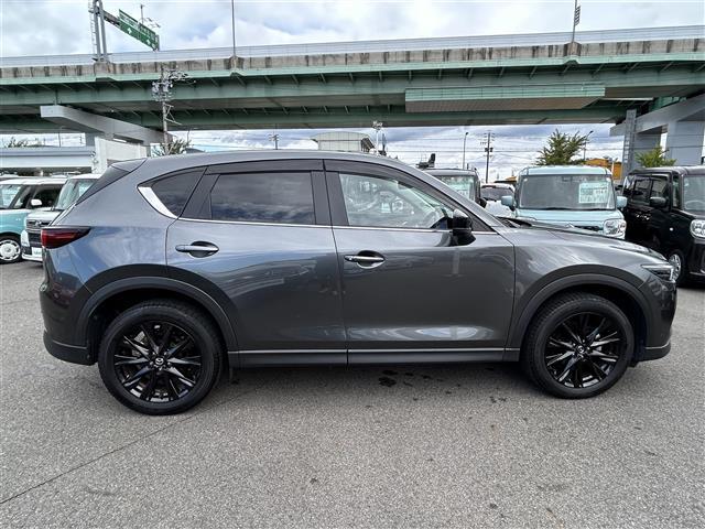ＣＸ－５ ＸＤ　ブラックトーンエディション　１オーナー　純正ナビ　フルセグＴＶ　ＢＴ　全方位カメラ　ＥＴＣ　純正１９インチＡＷ　レーダークルコン　ＢＳＭ　ＨＵＤ　パワーバックドア　ハーフ革シート　シートヒーター　前後ドラレコ　スペアキー（34枚目）